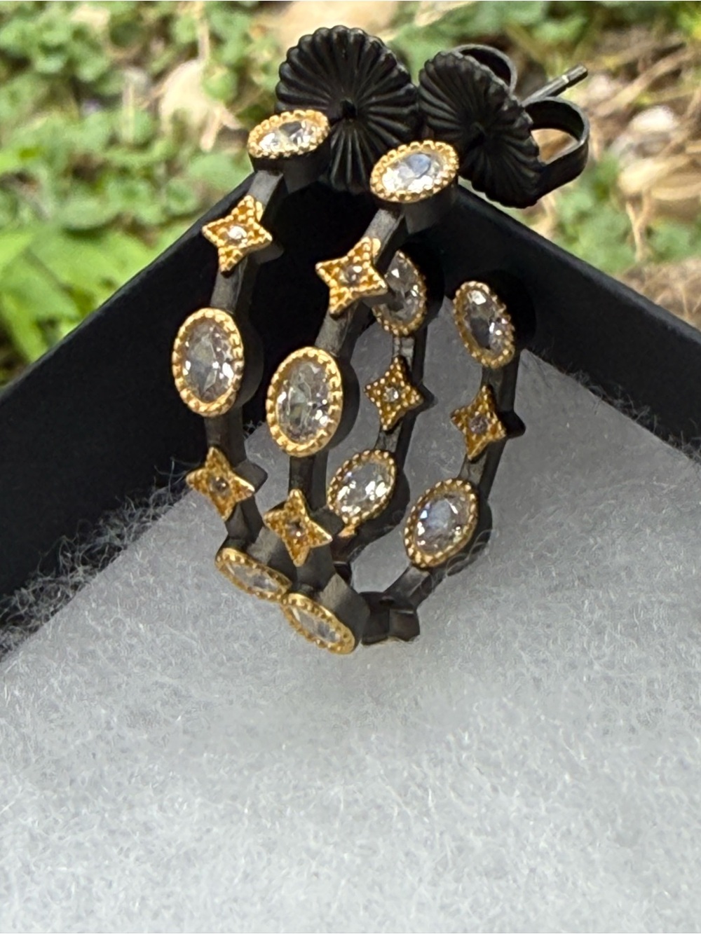 New in Box Freida Rothman 925 Stamped Inside Outside Black Crystal Hoop Earrings